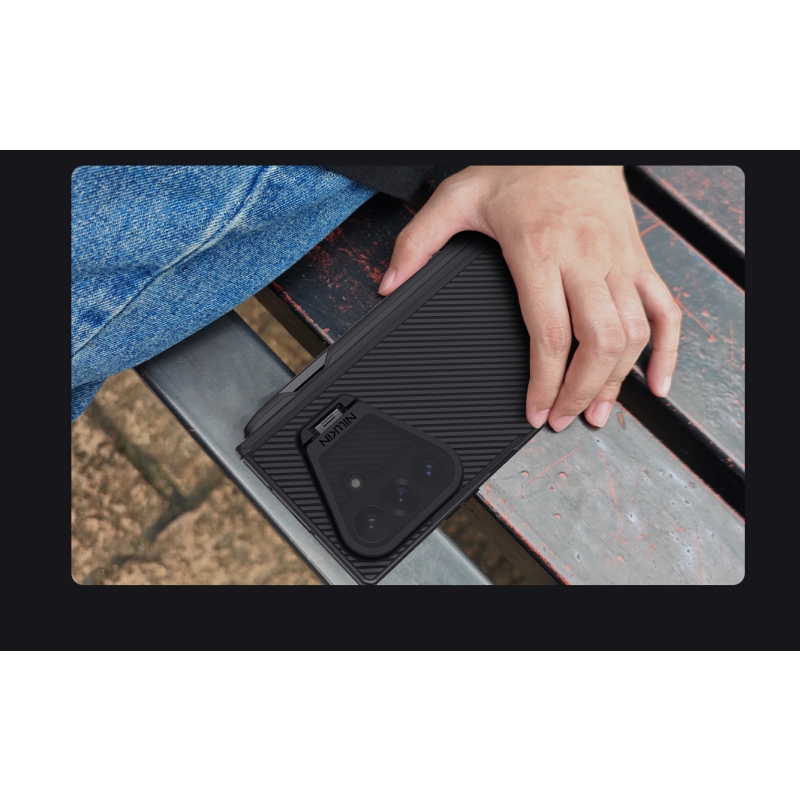 Nillkin CamShield Prop mágneses tolltartóval (átlátszó lencse) hátsó tok a Samsung Galaxy Z Fold 8-hoz, Ultra Black