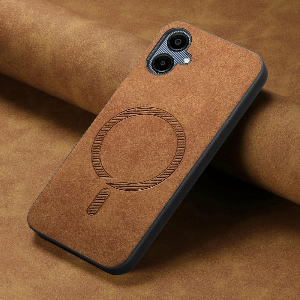 Skiny zselés tok műbőrrel és MagSafe támogatással Samsung Galaxy A06 4G készülékhez - barna