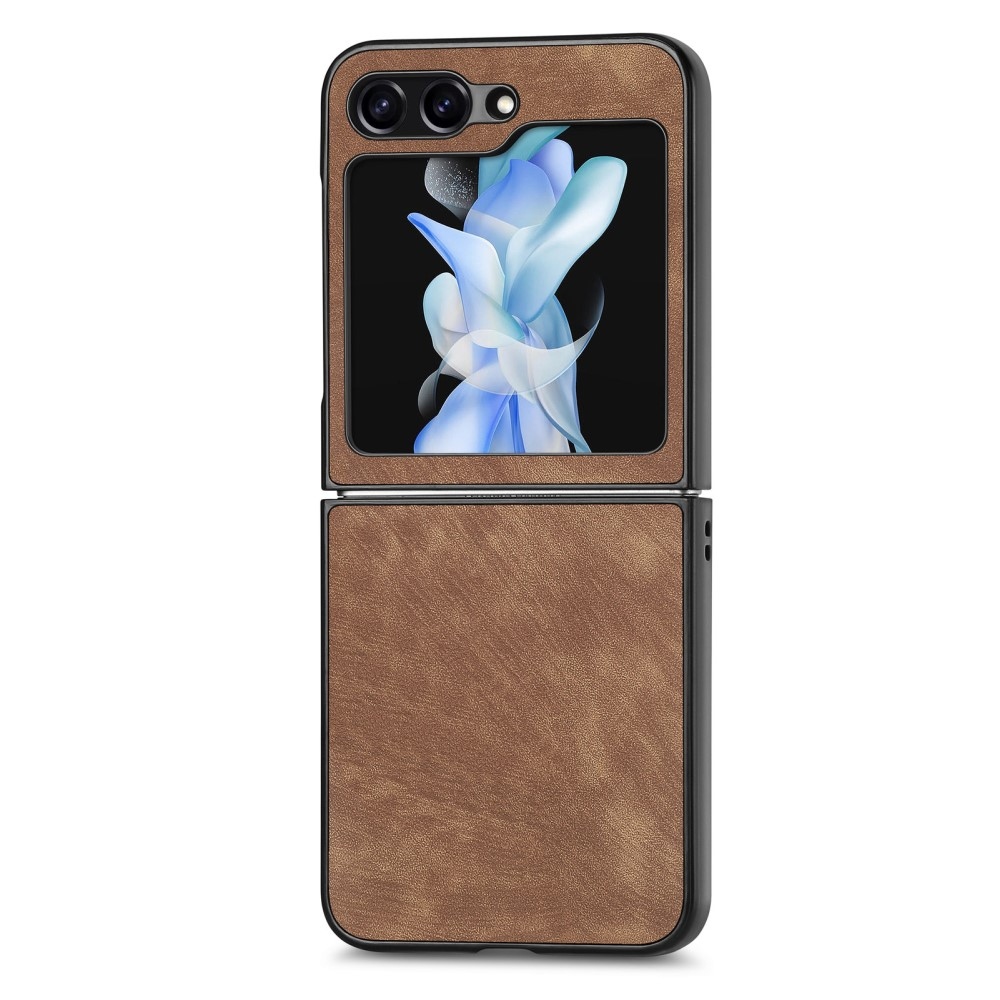 Vintage műanyag borítás műbőrrel Samsung Galaxy Z Flip6 5G - barna