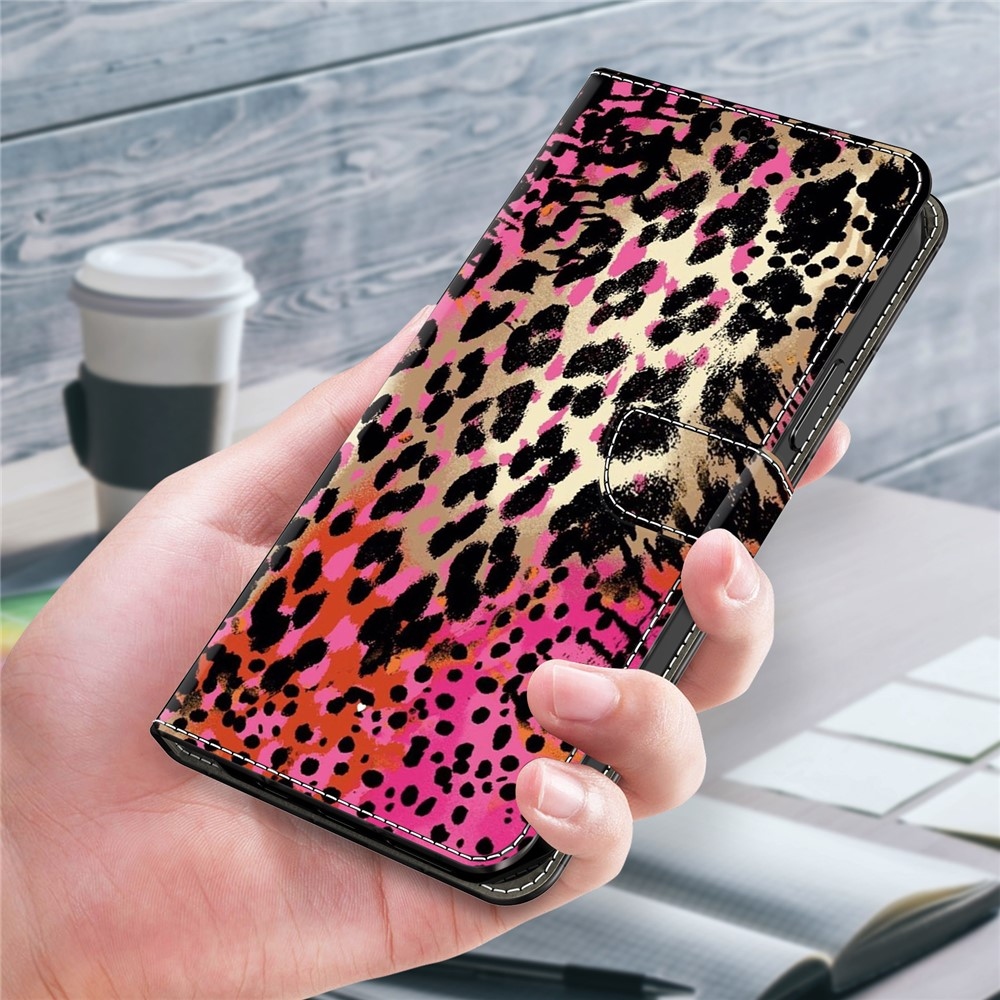 Határozottan könyves tok Samsung Galaxy A17 4G/5G/A26 5G - fekete és rózsaszín pöttyökkel