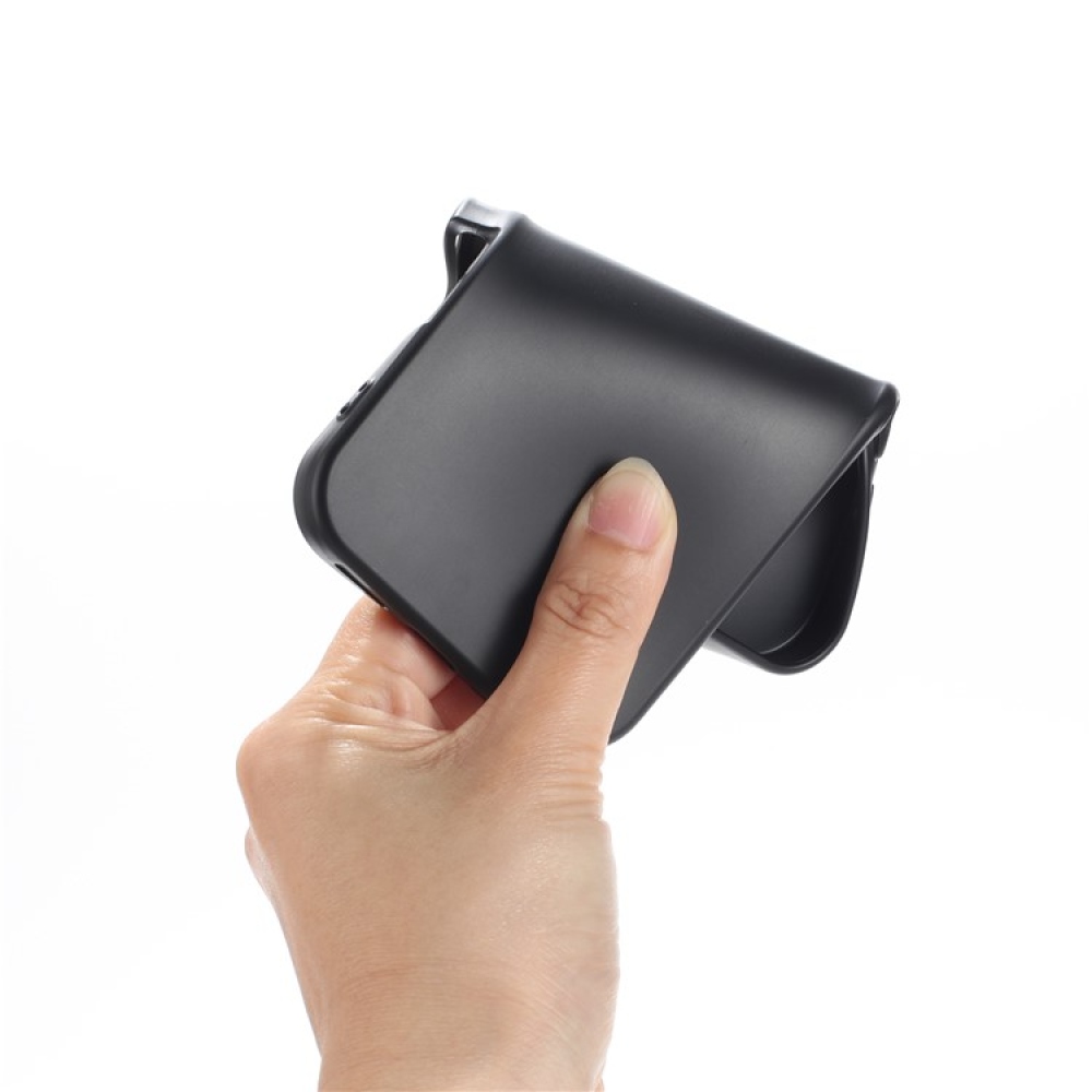 Matt zselés tok iPhone 17 Pro készülékhez - fekete