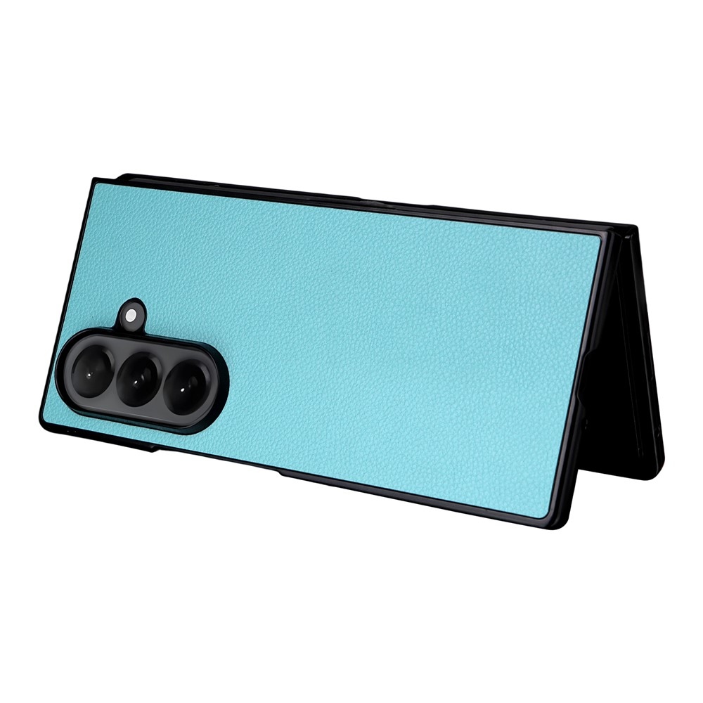 Műbőrrel bevont műanyag tok Samsung Galaxy Z Fold7 5G - világoskék
