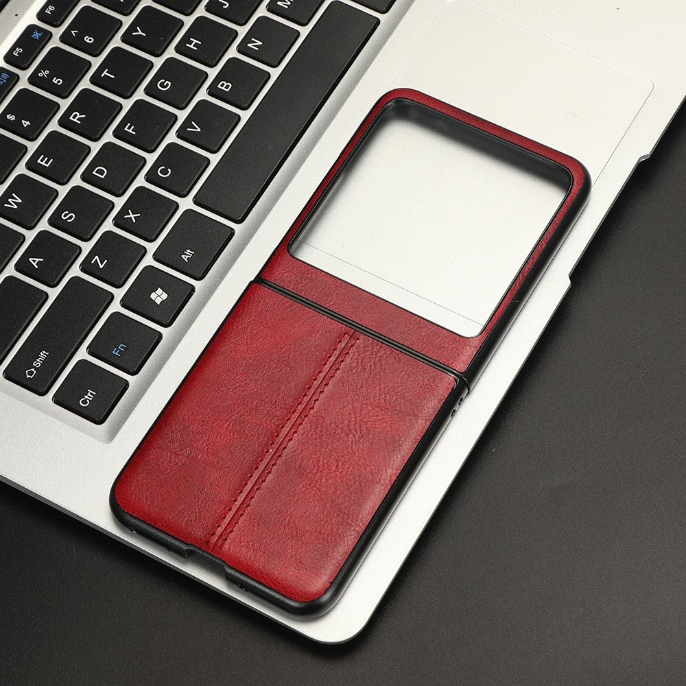 Vintage műanyag borító műbőrrel a Motorola Razr 40 Ultra 5G-hez - piros