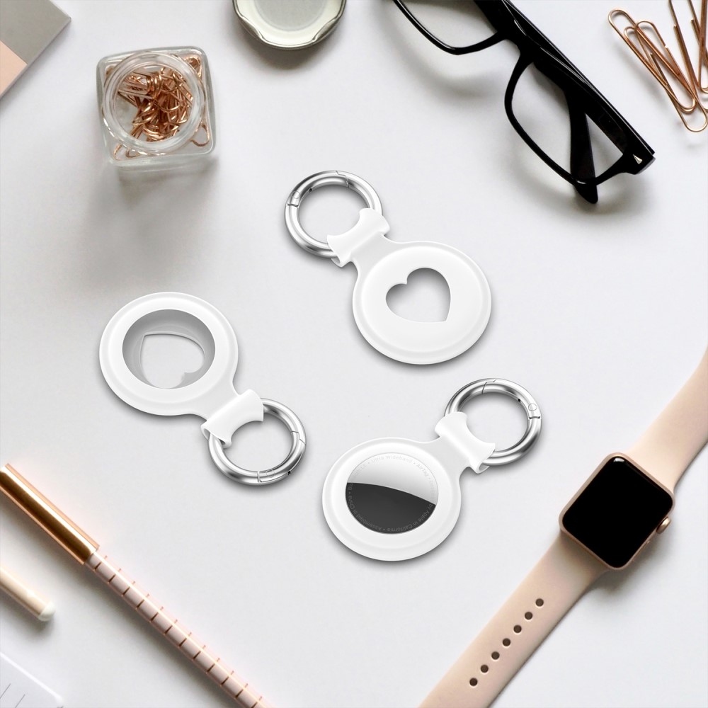 Love szilikon tok az Apple AirTaghez - fehér
