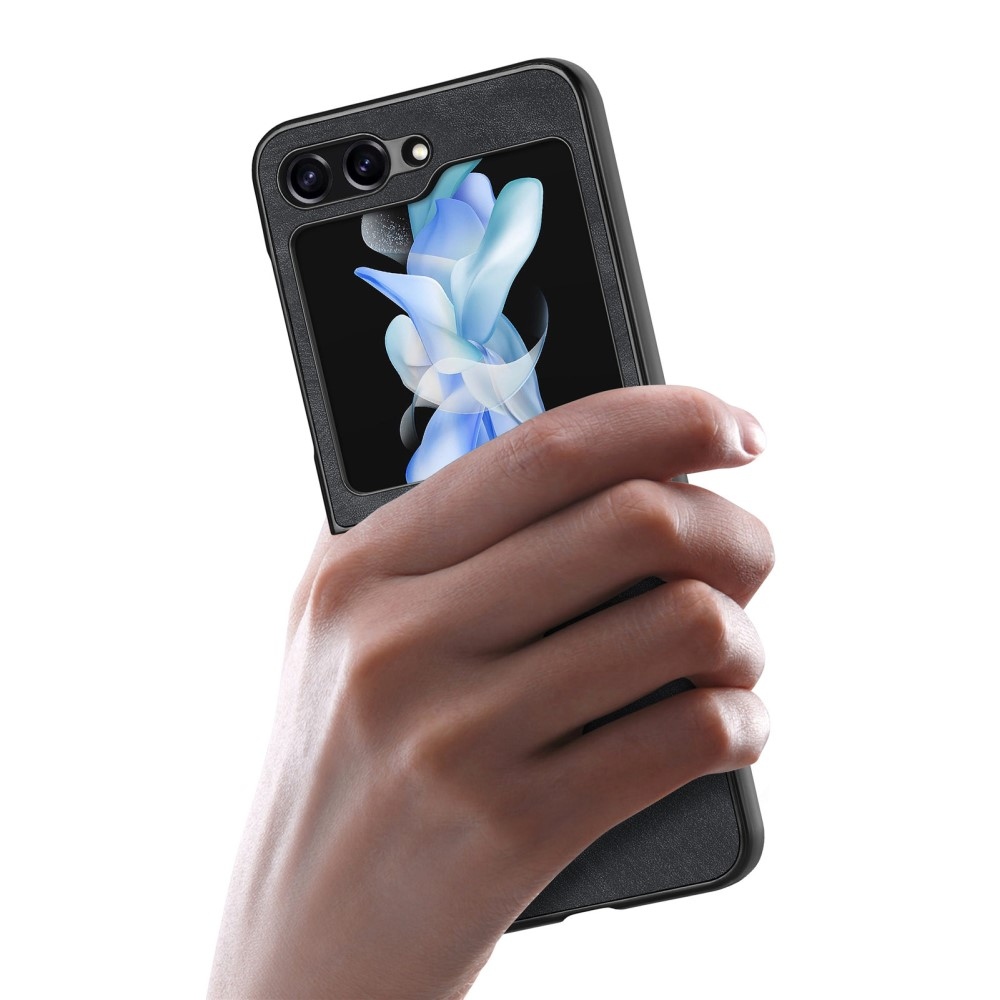 Vintage műanyag borítás műbőrrel Samsung Galaxy Z Flip6 5G készülékhez - fekete