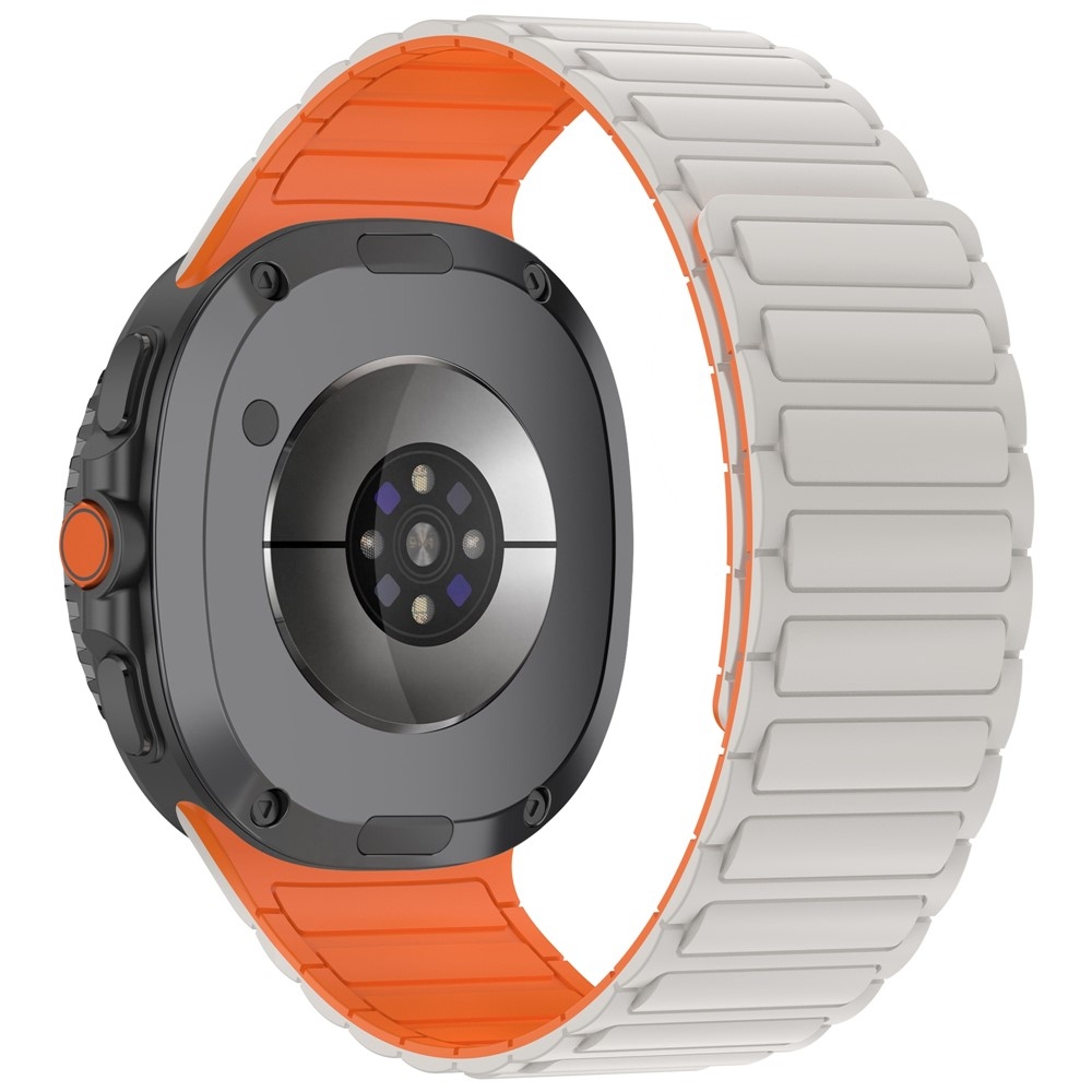 Adjust szilikon karkötő a Samsung Galaxy Watch8 Classic 46 mm-es/Watch8 44 mm-es/40 mm-es modellekhez – bézs/narancssárga