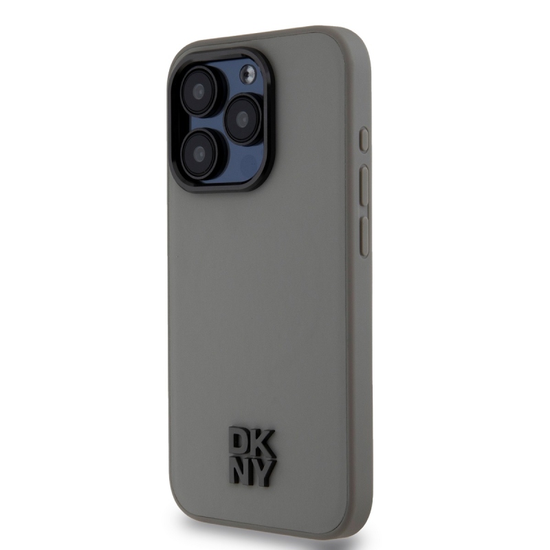 DKNY PU bőr Stack Logo Magsafe hátlap iPhone 15 Pro szürke