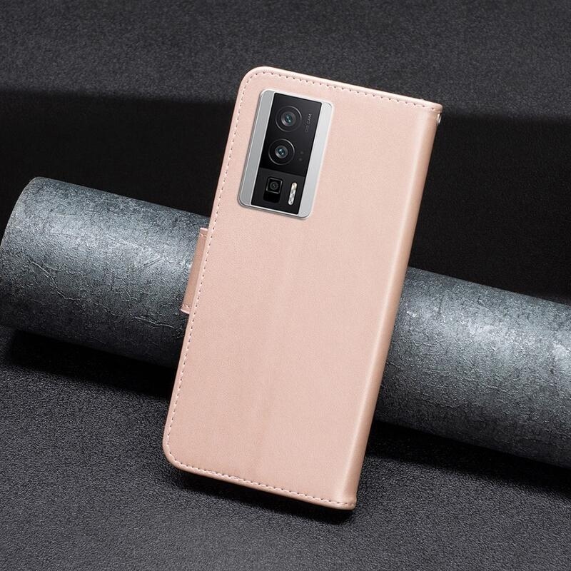 Pillangó könyv tok a Xiaomi Poco F5 Pro-hoz - rózsaarany színben