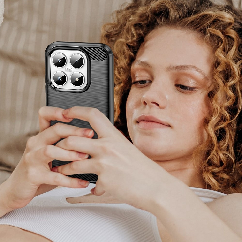 Szénálló gél tok a Xiaomi 17-hez - fekete