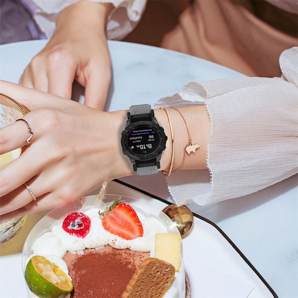 Connect nylon rugalmas szíj a Garmin Fenix 8 Pro 51 mm-es és Fenix 8 51 mm-es modellekhez – szürke
