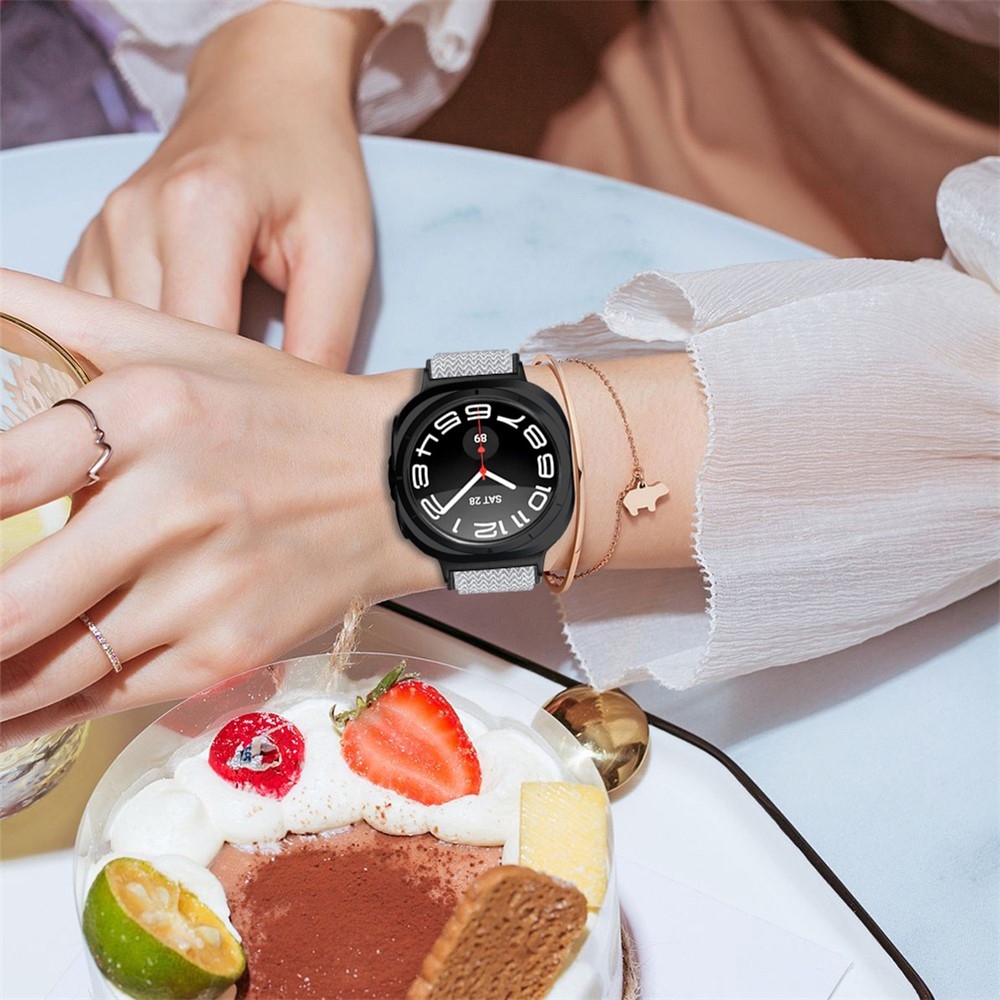 Connect nylon rugalmas szíj a Samsung Galaxy Watch8 Classic 46 mm-es/Watch8 44 mm-es/40 mm-es modellekhez – fekete/fehér