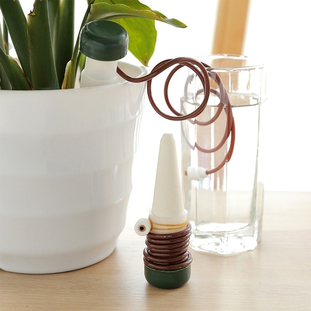 Automatikus csepegtető öntözőrendszer virágcserepekhez