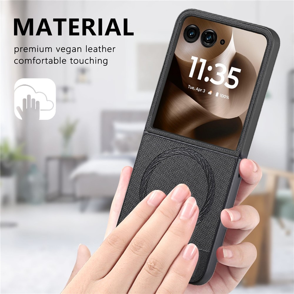 Denim műanyag borítás műbőrrel és MagSafe-rel a Motorola Razr 60 Ultra 5G készülékhez - fekete