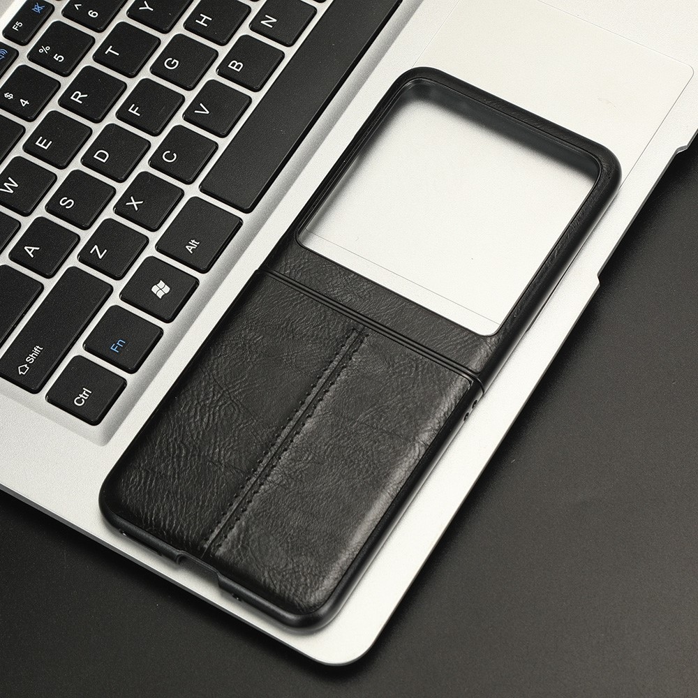 Vintage műanyag borító műbőrrel a Motorola Razr 40 Ultra 5G készülékhez - fekete