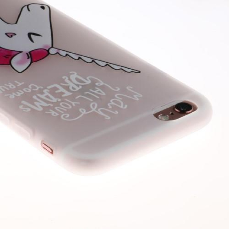 Dombornyomott zselés tok iPhone 6 Plus és 6s Plus készülékhez - egyszarvú