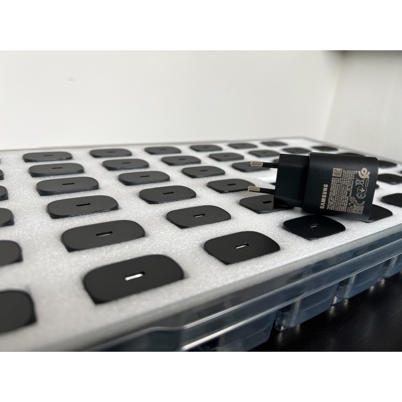 EP-TA800EBE Samsung USB-C 25W-os utazási töltő fekete (OOB Bulk)