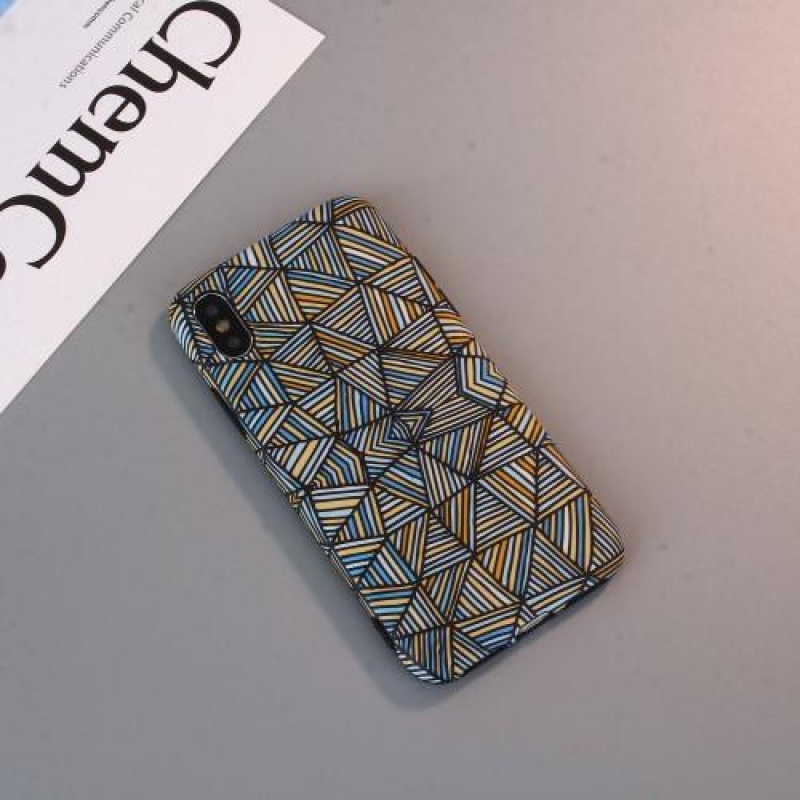 Flexi zselés tok iPhone X készülékhez - háromszög alakú