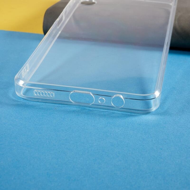 Gél tok Samsung Galaxy A13 5G/A04s készülékhez - átlátszó