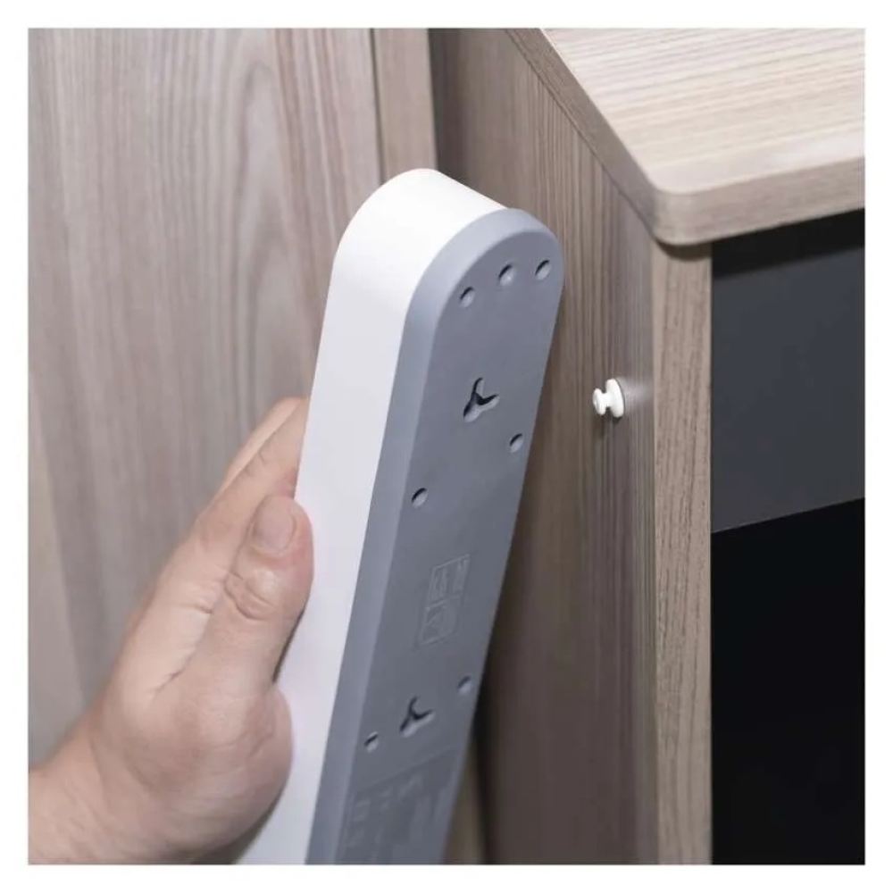 Hosszabbító kábel 3 m / 5 aljzat / kapcsolóval / fehér / 1×USB-A + 1×USB-C / 1,5 mm2