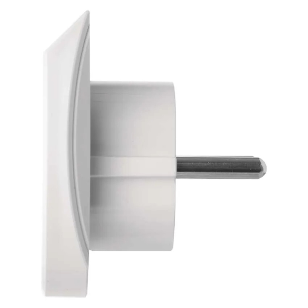 Utazási univerzális adapter külföldiek számára Közép-Európába