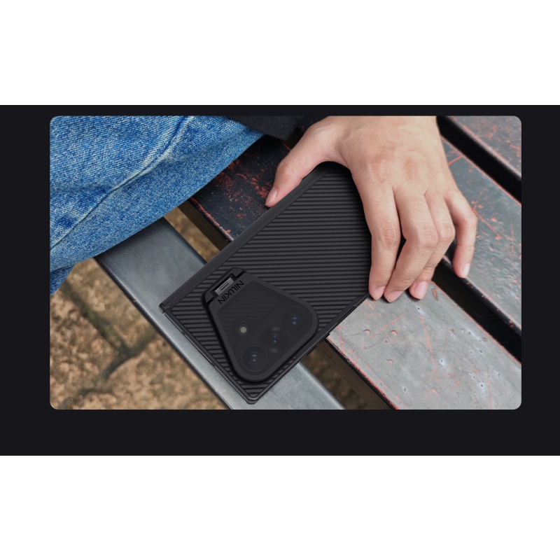 Nillkin CamShield Prop Magnetic (átlátszó lencse) hátsó tok a Samsung Galaxy Z Fold 8-hoz, Ultra Black