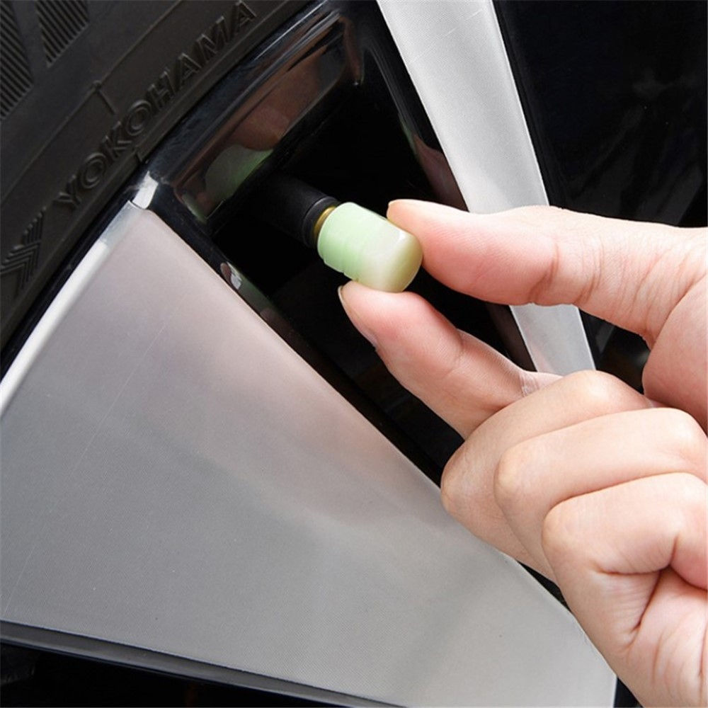 Világító szelepsapkák autóhoz, motorkerékpárhoz és kerékpárhoz - 4 db.