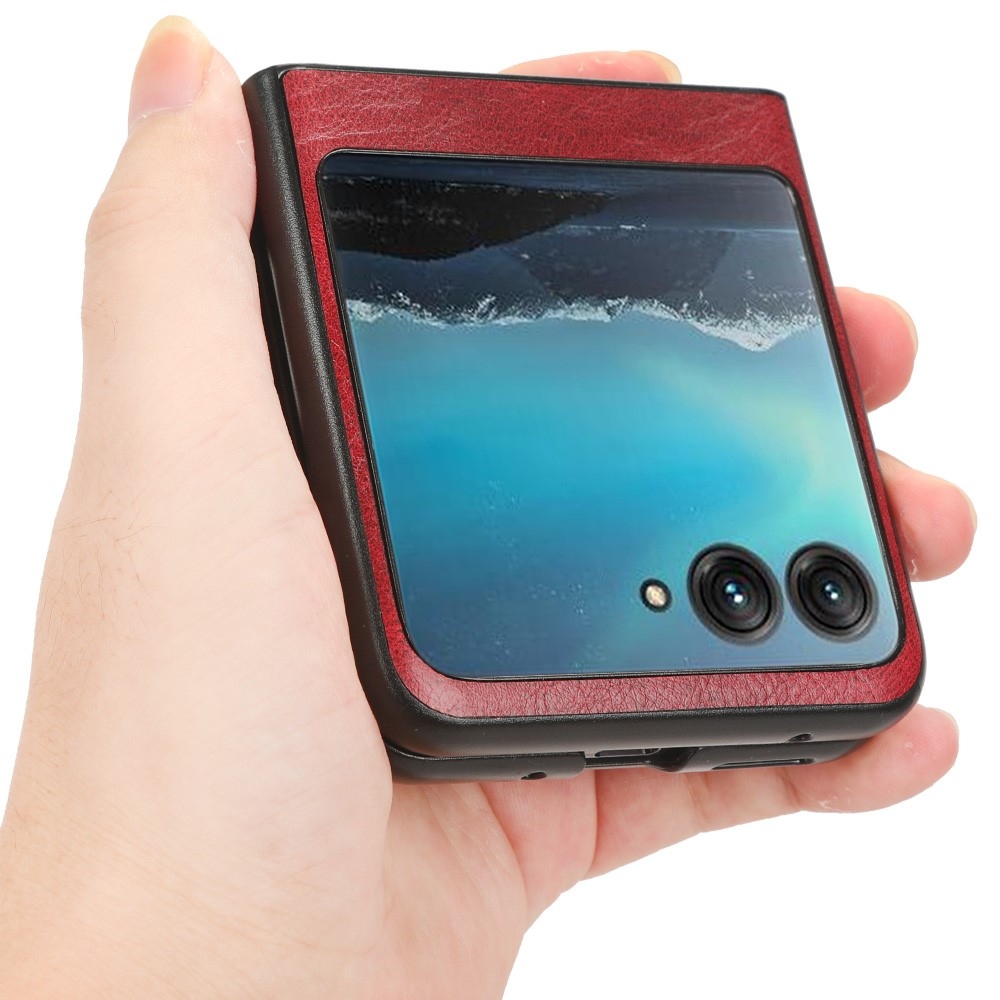 Vintage műanyag borító műbőrrel a Motorola Razr 40 Ultra 5G-hez - piros