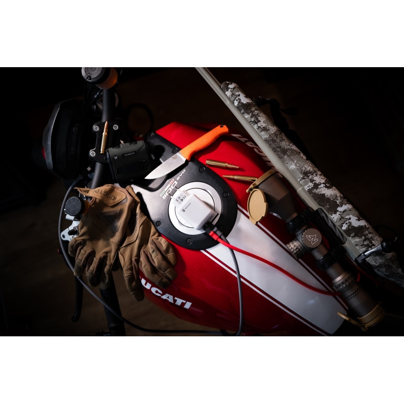 Taktikai bázis dugó Dual 40W fehér