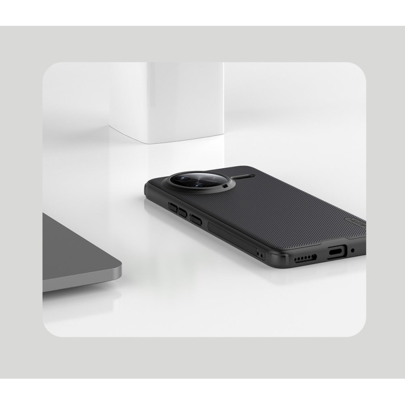 Nillkin Super Frosted PRO mágneses hátlap a Poco F7 Ultra számára Fekete