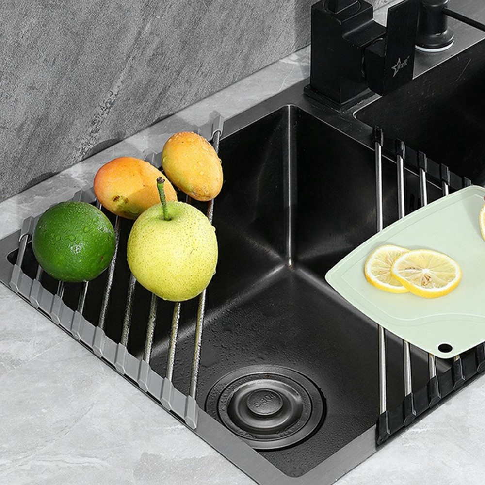 Görgős rozsdamentes acél edényszárító a mosogató felett, szürke színben