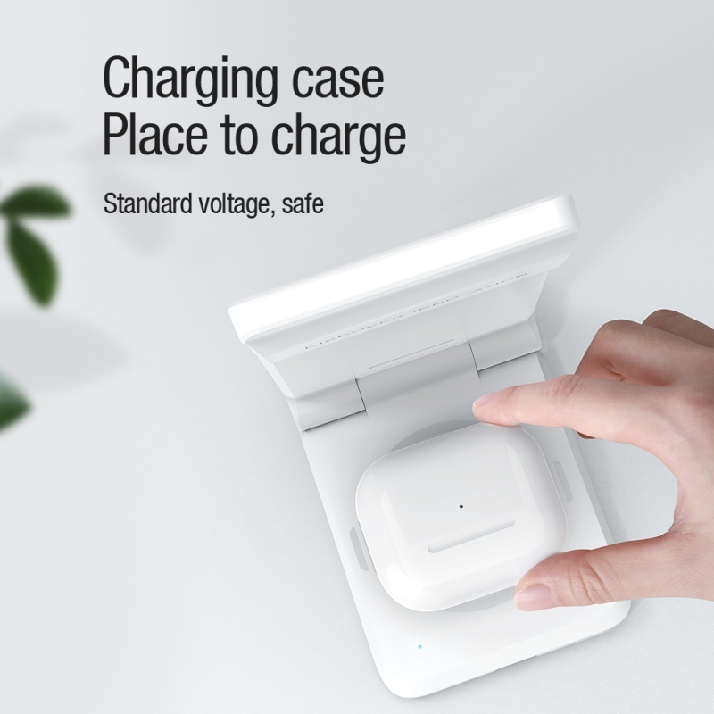 Nillkin PowerTrio 3in1 vezeték nélküli töltő az Apple Watch-hoz Fehér (MFI)