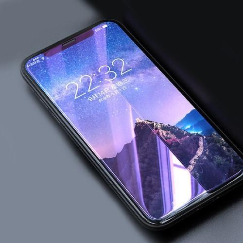 Védő antiblueray edzett üveg az iPhone X készüléken