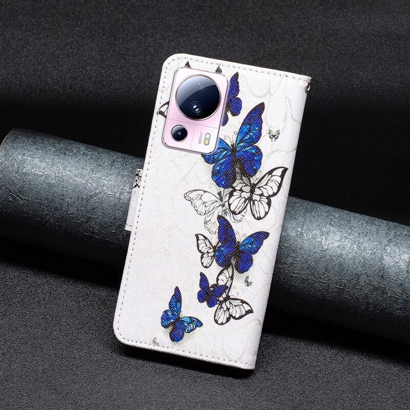 Patte könyv tok Xiaomi 13 Lite-hoz - kék és fehér pillangók