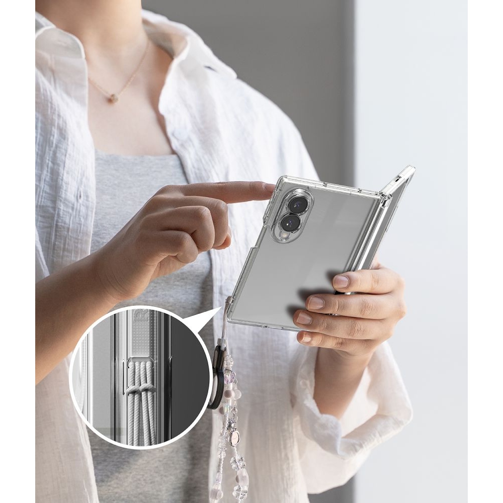 Ringke Fusion Flap tok a Samsung Galaxy Z Fold 8-hoz – átlátszó