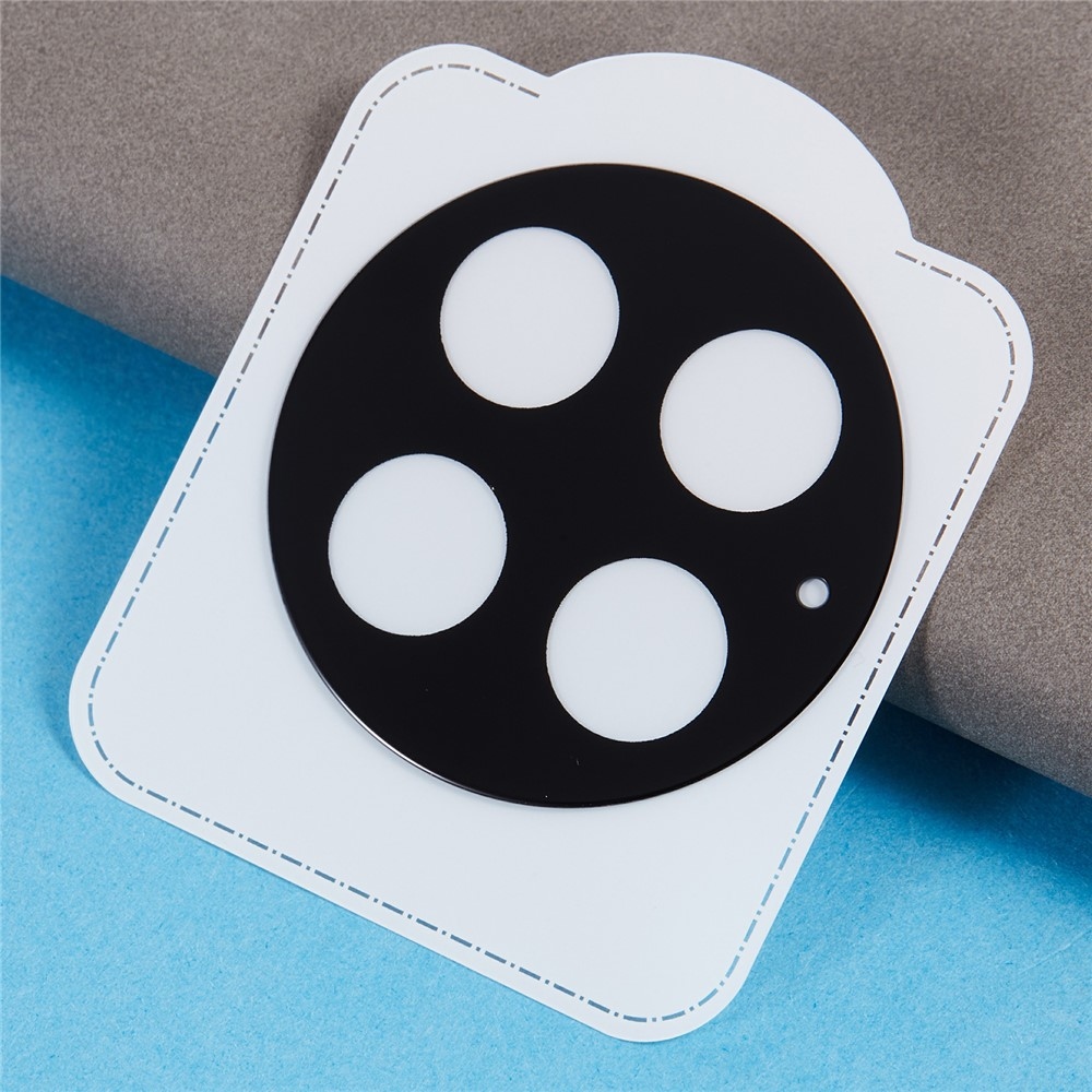 A OnePlus 13 kamera lencséjének üveglapja - fekete