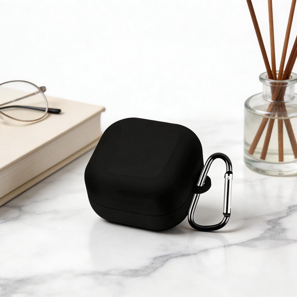 Silikon tok karabinerrel a Samsung Galaxy Buds4 Pro/Buds4 készülékhez – fekete
