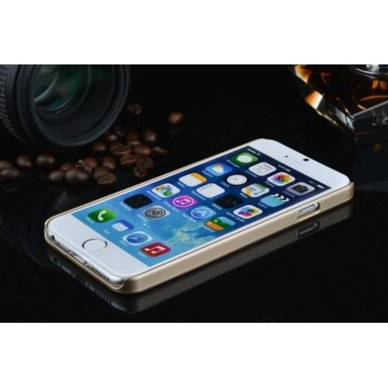 Stílusos borítás fém hátlappal iPhone 6 Plus és 6s Plus készülékhez - pezsgő színű