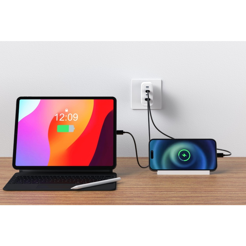 SWISSTEN edge GaN hálózati adapter 2x USB-C PD 100W + 1x USB-C PD 20W + 1x USB-A QC 30W QC - fehér