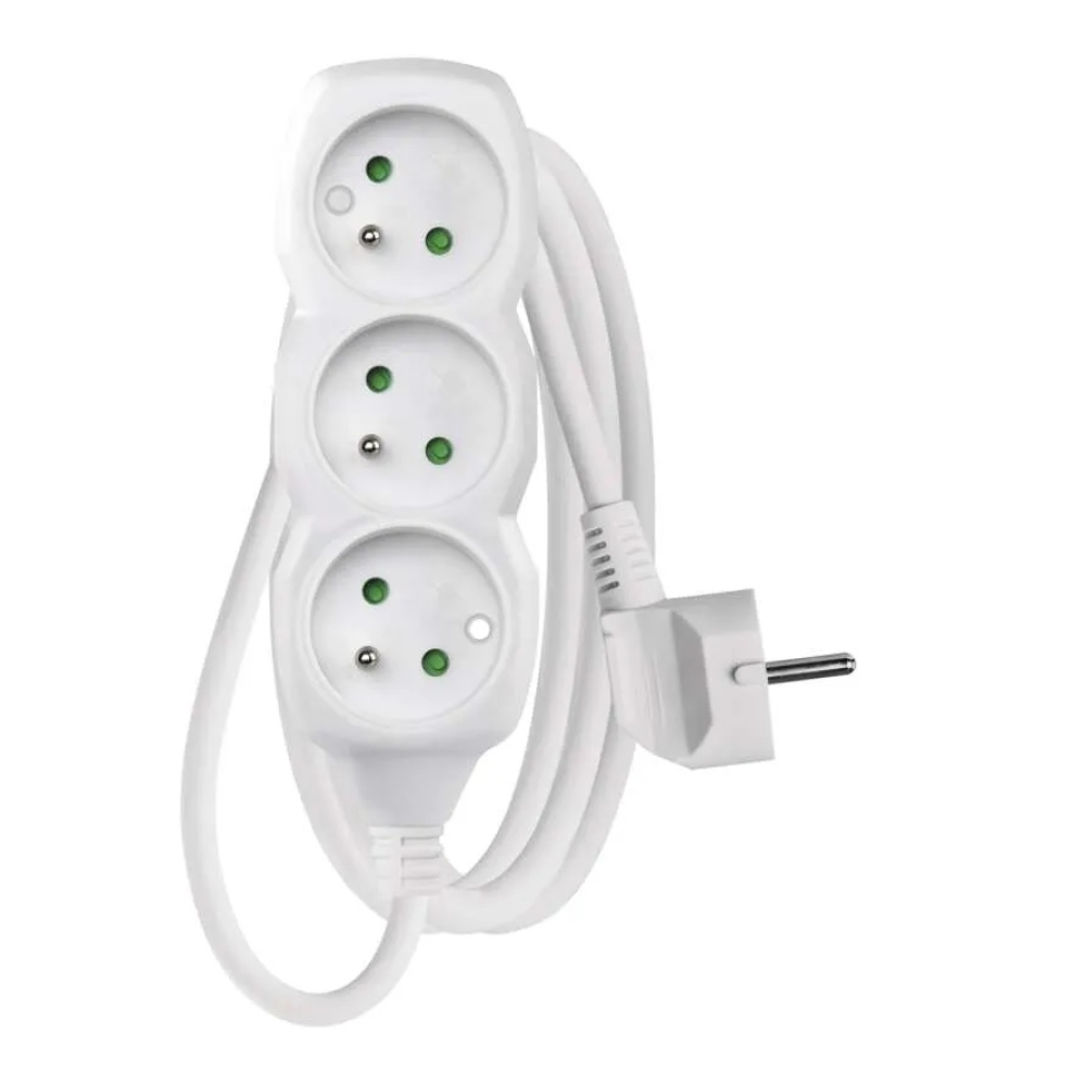 Hosszabbító kábel 1,5 m / 3 aljzat / fehér / PVC / 1 mm2