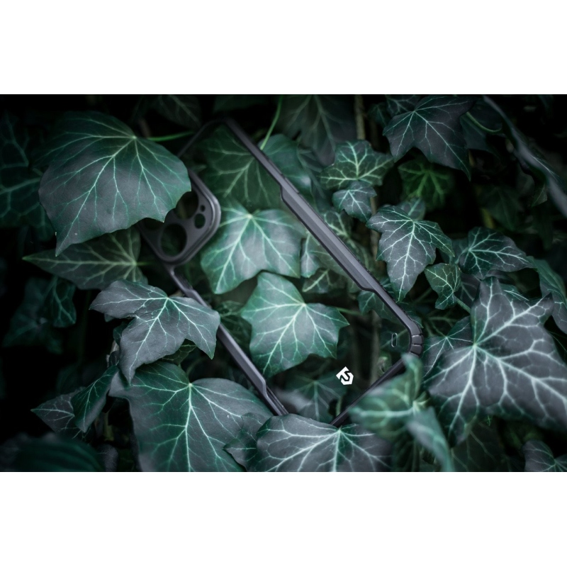 Tactical Quantum lopakodó védőburkolat Apple iPhone 13 mini készülékhez Clear/Black (átlátszó/fekete)