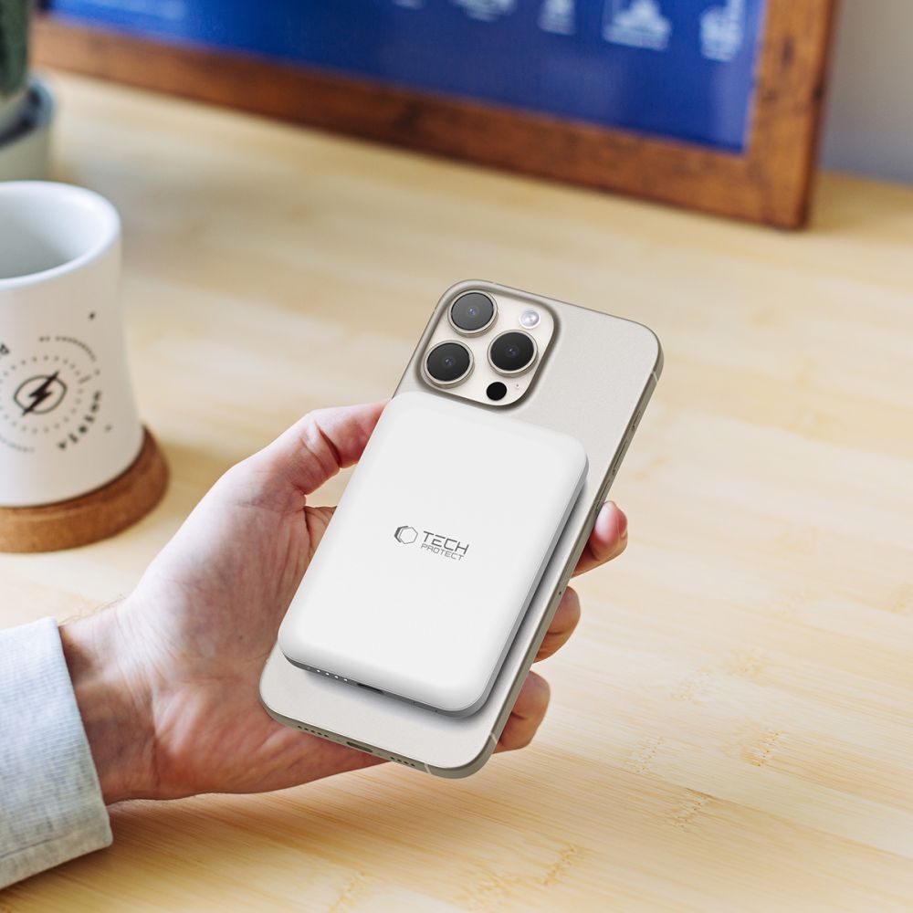 Tech-Protect PB10 LifeMag MagSafe Powerbank 5000 mAh 15W - fehér színben