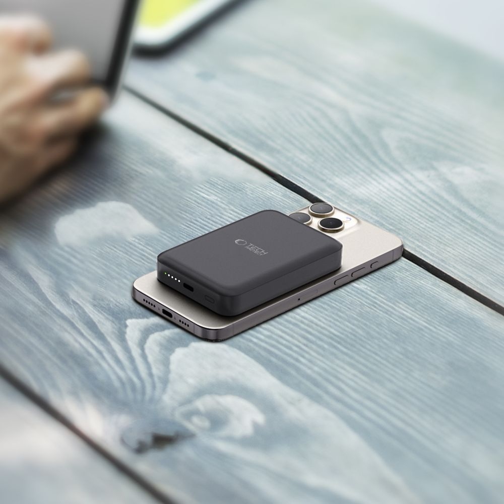 Tech-Protect PB11 LifeMag MagSafe Powerbank 10000 mAh 15W - fekete színben
