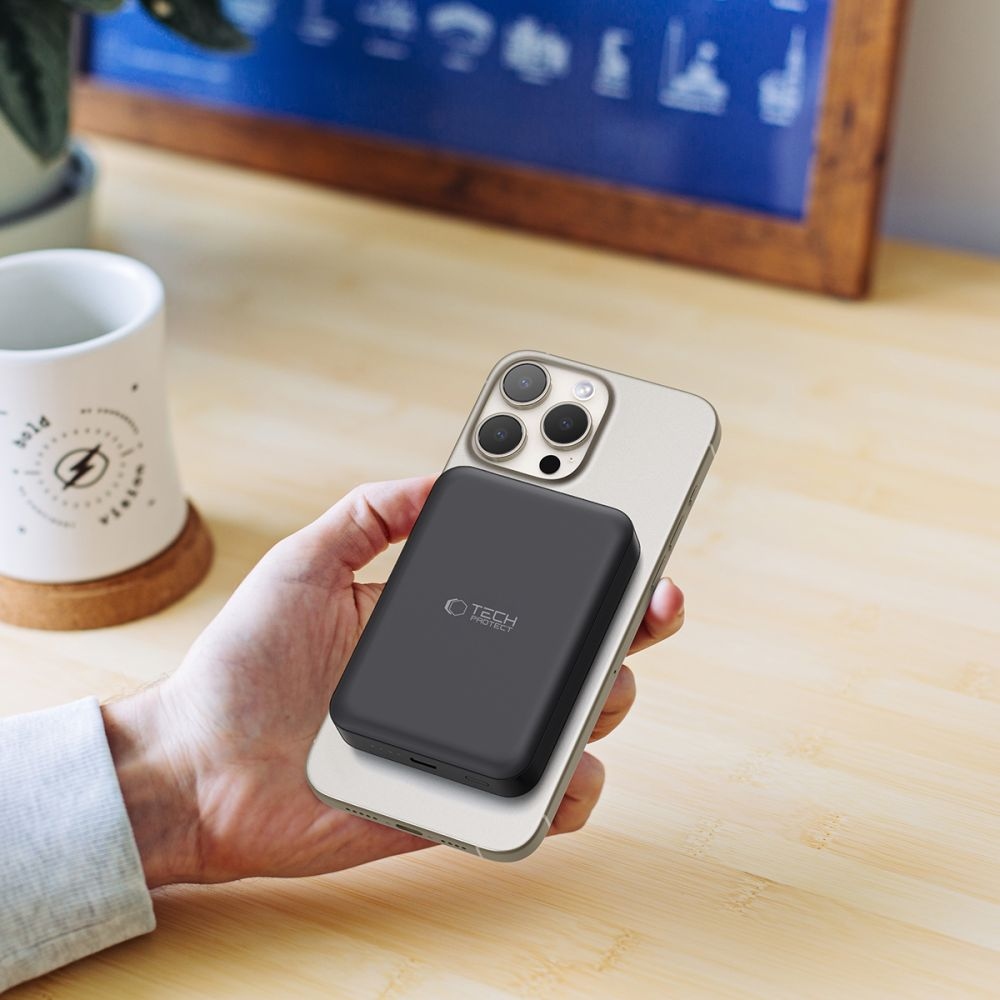 Tech-Protect PB11 LifeMag MagSafe Powerbank 10000 mAh 15W - fekete színben