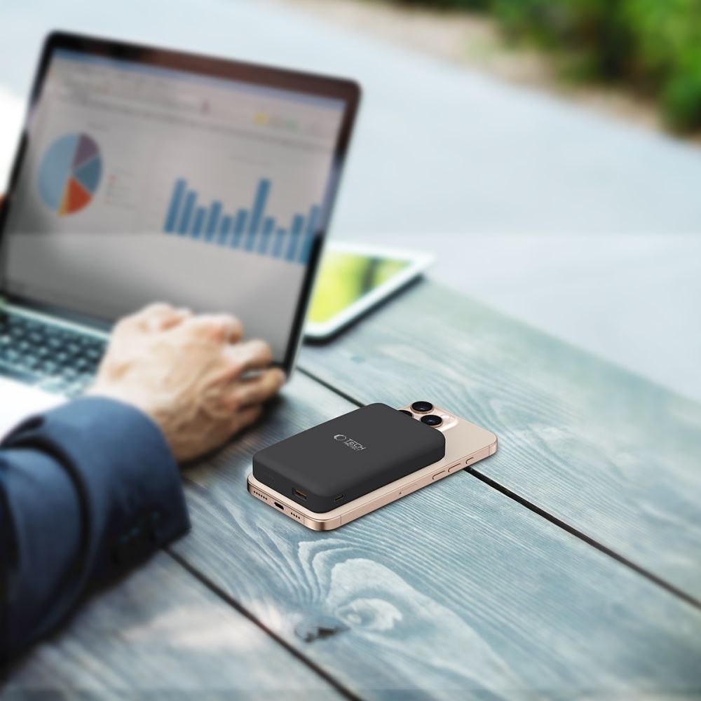 Tech-Protect PB24 LifeMag Qi2 MagSafe Powerbank 10000mAh 15W - fekete színben