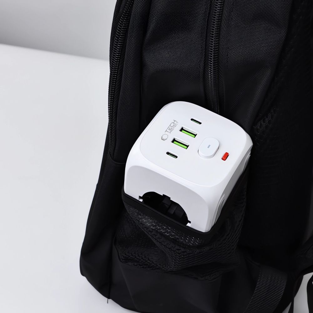 Tech-Protect C13 PCL3X4 aljzat 3x aljzat 2x USB-A 2x USB-C - fehér