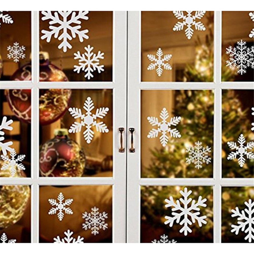 Karácsonyi öntapadós hópehely dekoráció ablakra és falra 50 × 35 cm