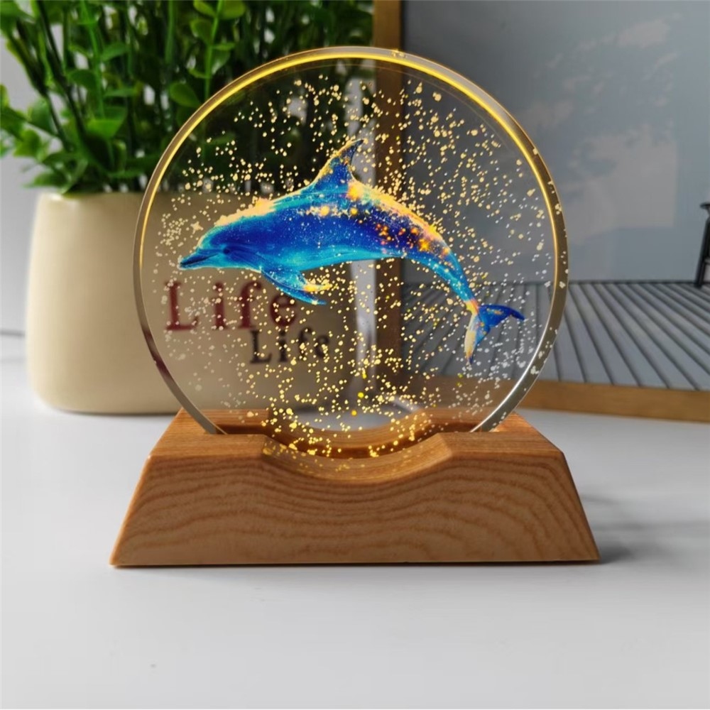 3D kristály LED lámpa 8 cm fa talppal - Delfin