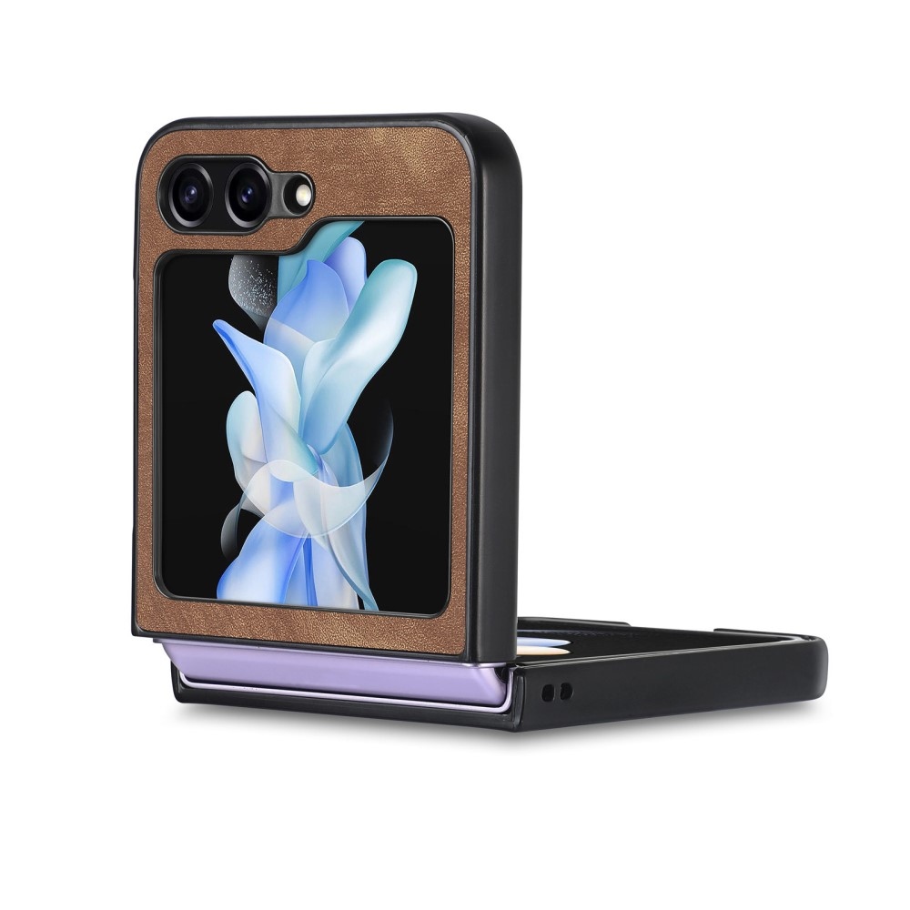 Vintage műanyag borítás műbőrrel Samsung Galaxy Z Flip6 5G - barna