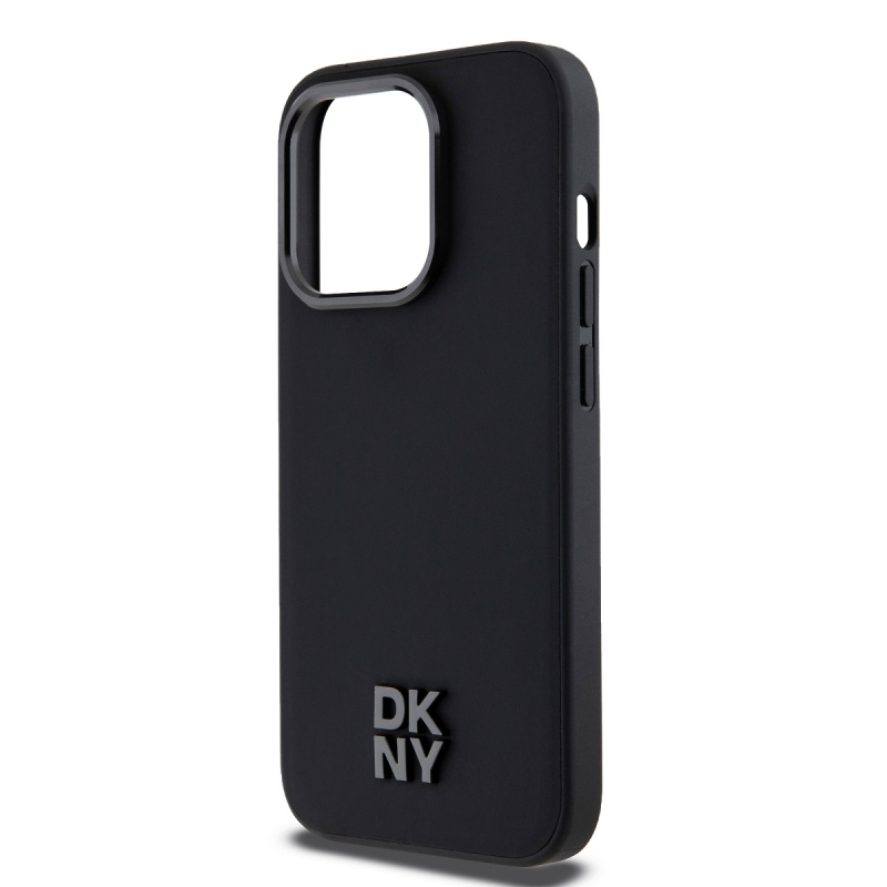 DKNY PU bőr Stack Logo Magsafe hátlap iPhone 15 Pro Max-hoz Fekete