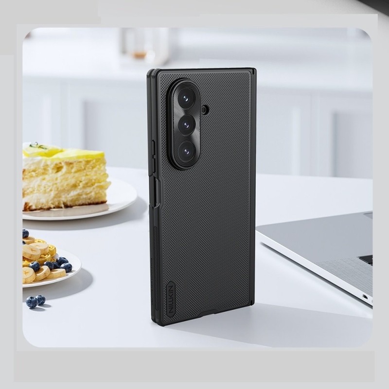 Nillkin Super Frosted FOLD hátlap a Samsung Galaxy Z Fold 7-hez Fekete